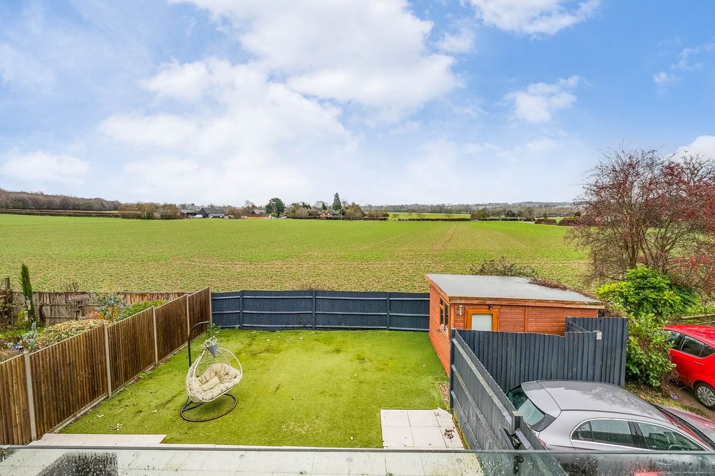 Property photo 2 of 17 Picture No. 11