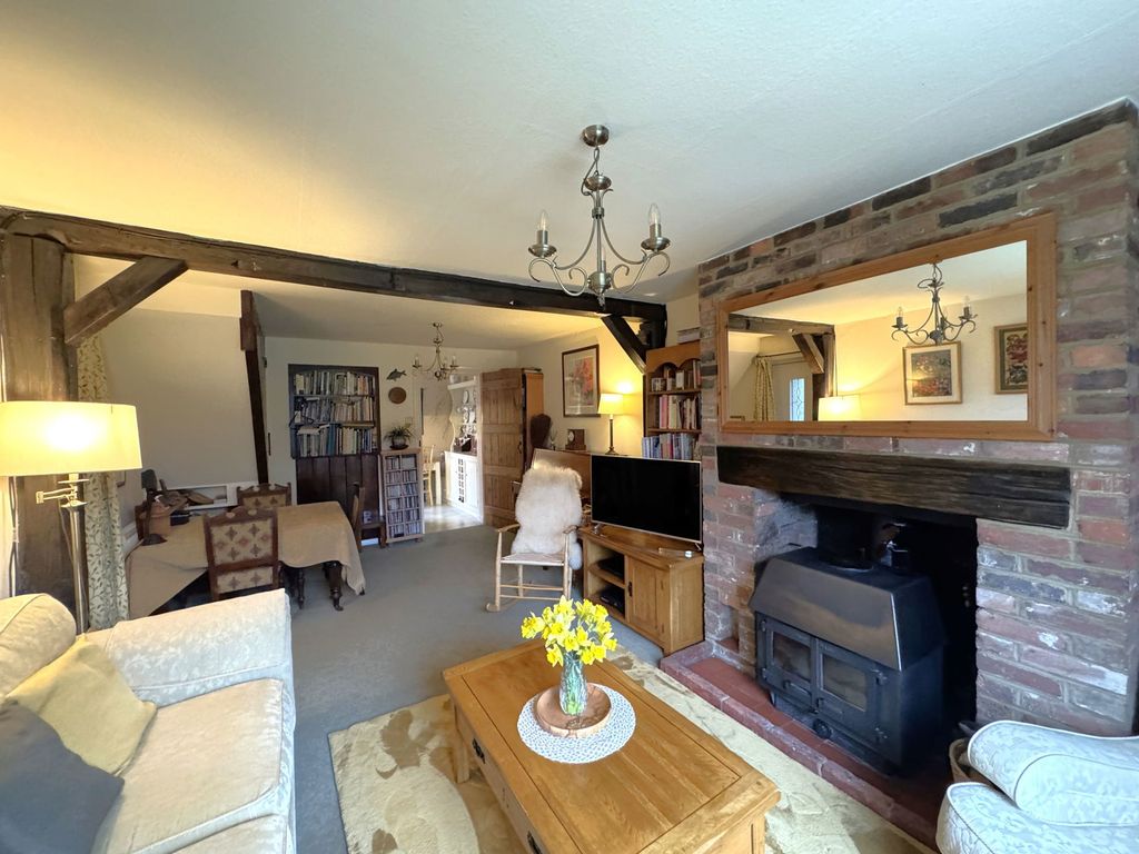 Property photo 2 of 14