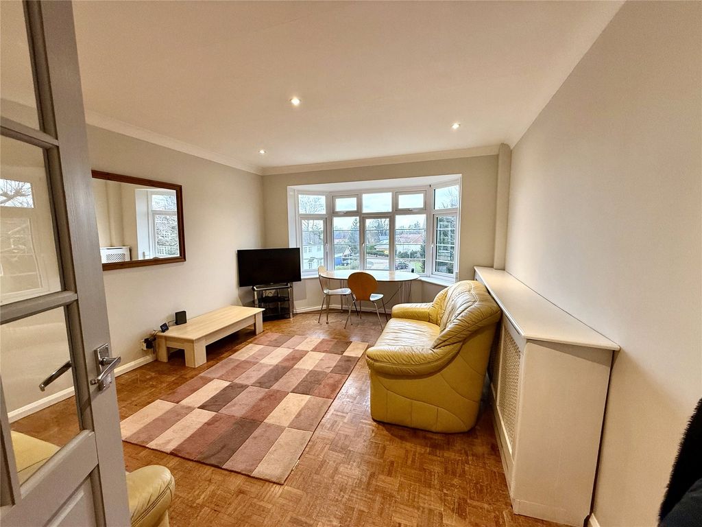 Property photo 2 of 10 Picture No. 08