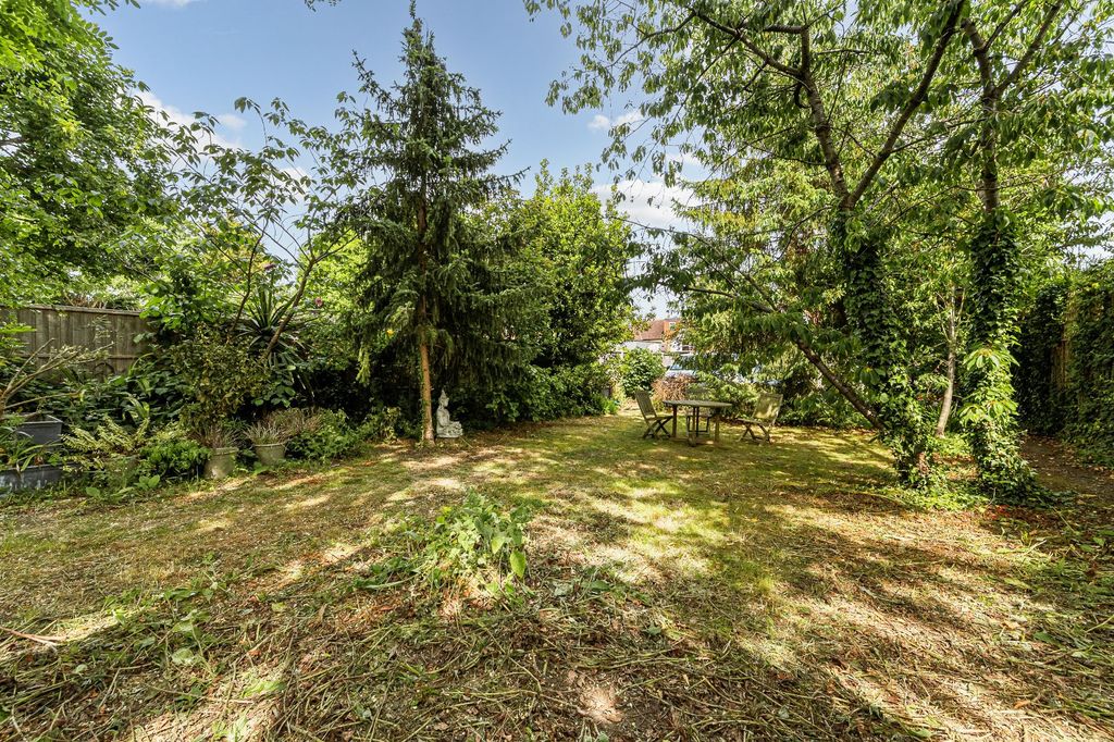 Property photo 3 of 13