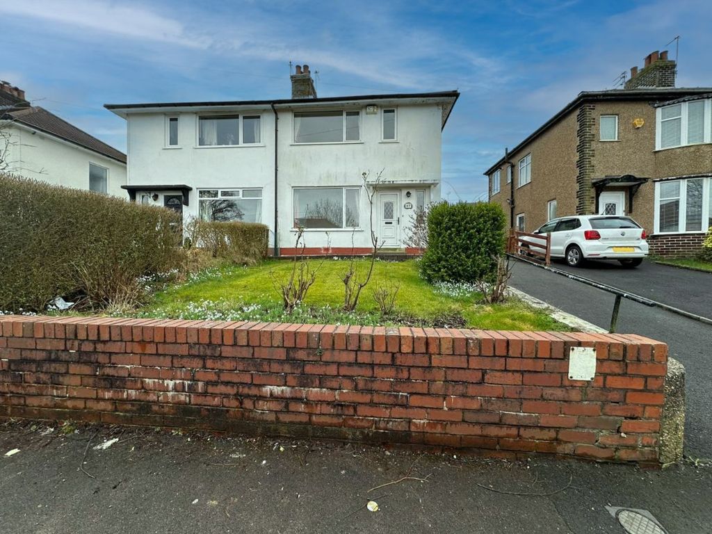 Property photo 2 of 20