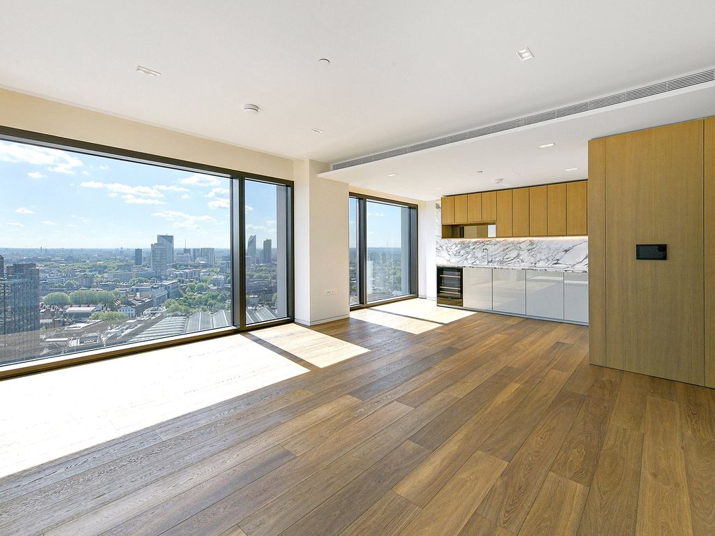 Property photo 1 of 20 One Casson Square