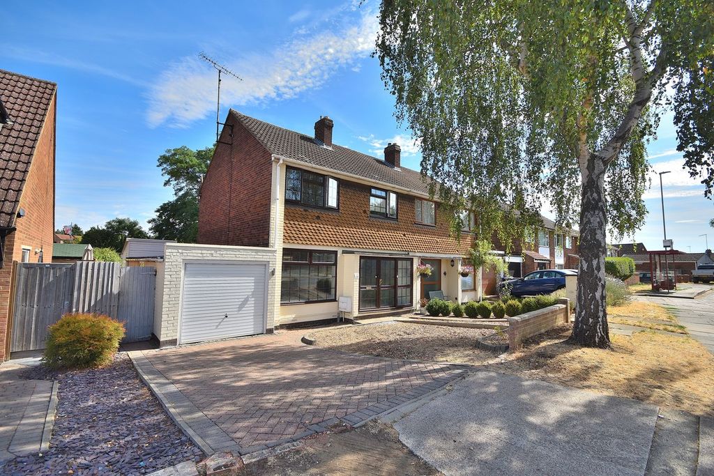 Property photo 1 of 23