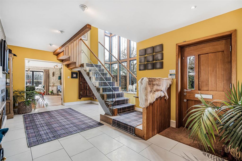 Property photo 3 of 37 85_72840.Jpg