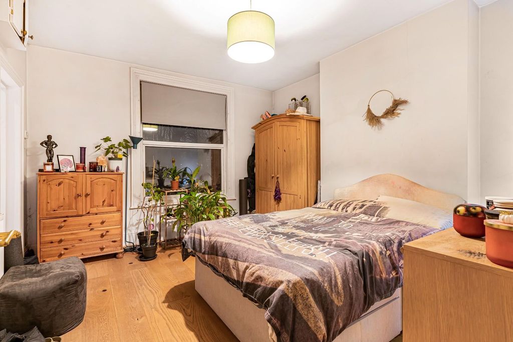 Property photo 3 of 12 13_70192.Jpg