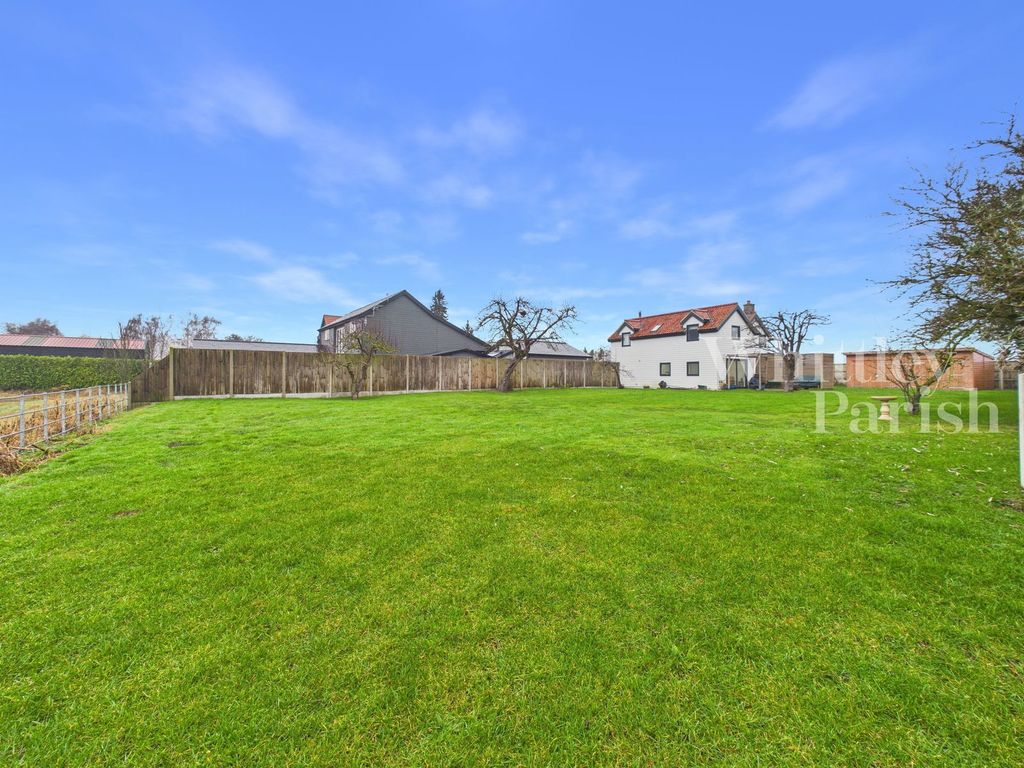 Property photo 1 of 24