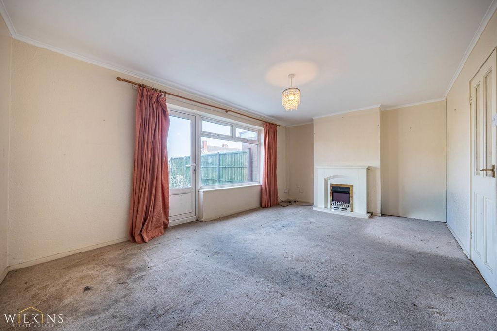 Property photo 2 of 19 Photograph