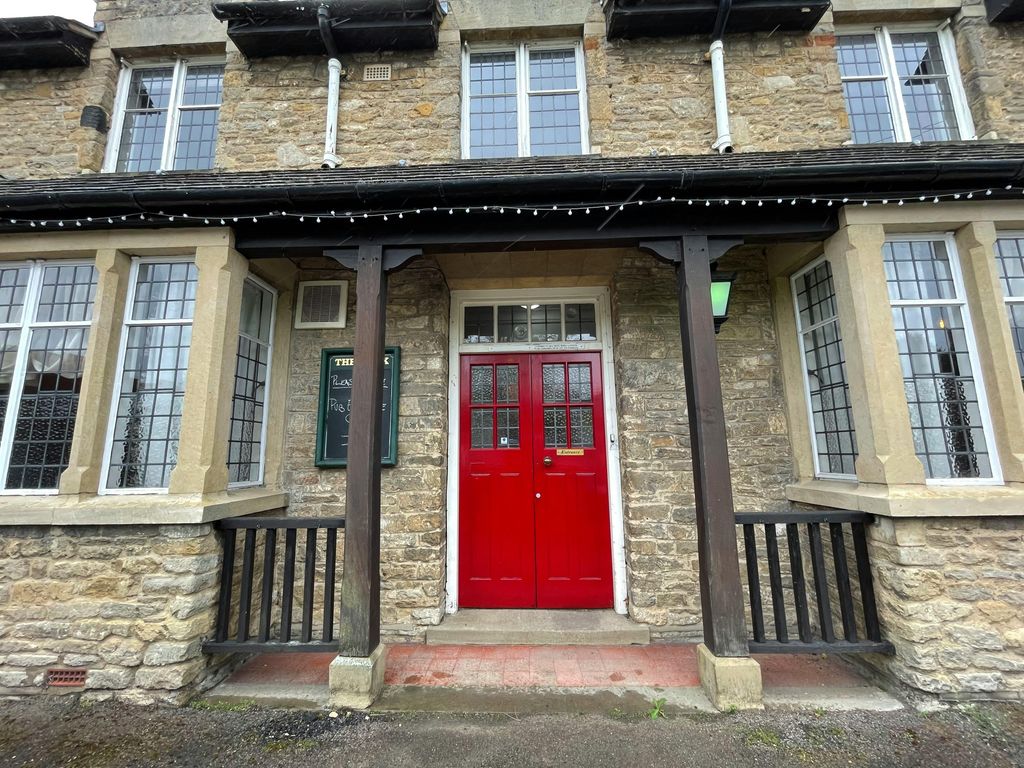 Property photo 2 of 8 Img_5092.Jpg