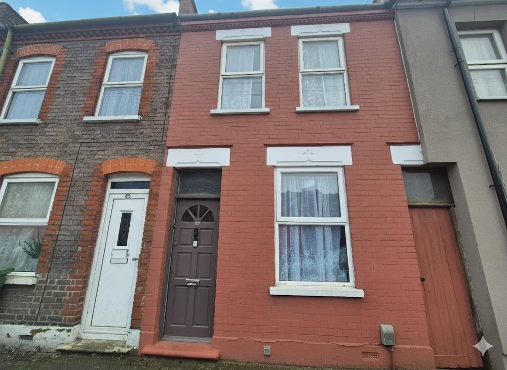 Property photo 1 of 7 4842241