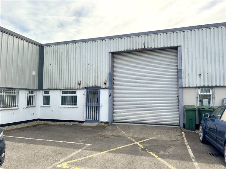 Property photo 1 of 3