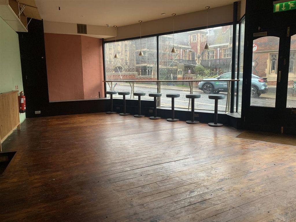 Property photo 2 of 10 Image00006.Jpeg