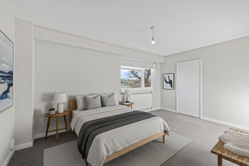 Property photo 3 of 22