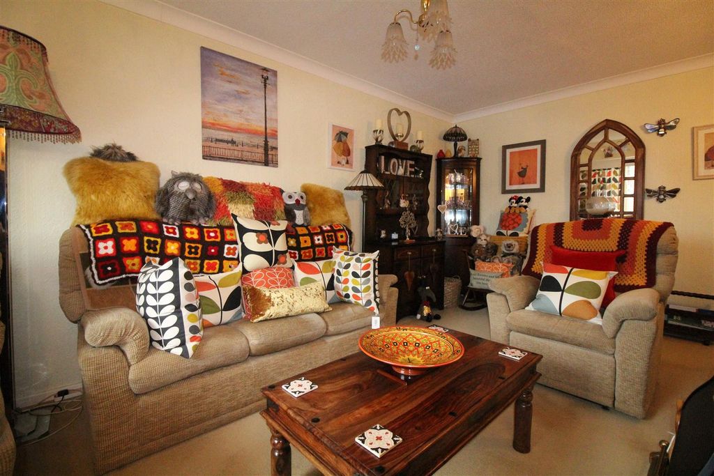 Additional image 13 of 2 bed detached bungalow for saleSmithies Moor Rise, Batley WF17