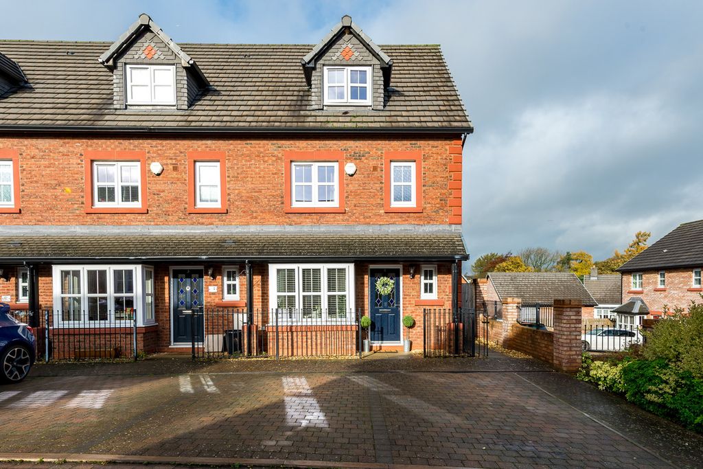 Property photo 1 of 45