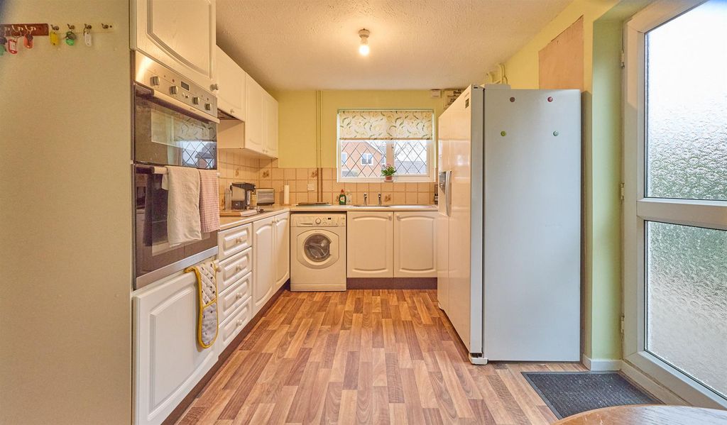 Property photo 2 of 11 Kitchen To Front