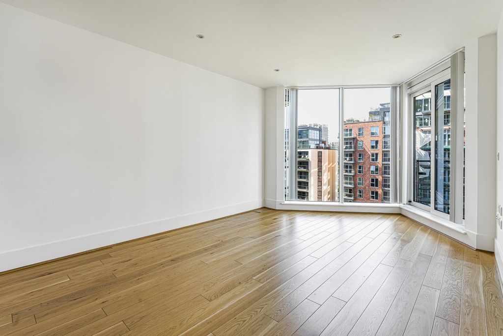 Property photo 2 of 13 Reception Room