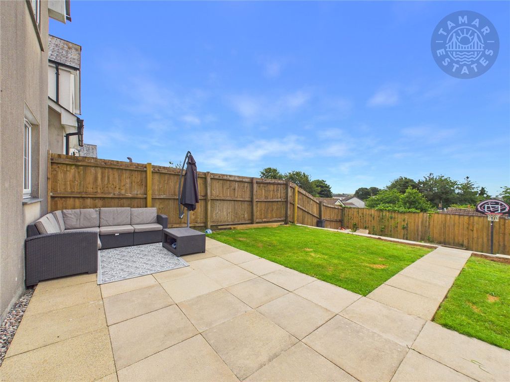 Property photo 3 of 16 Rear Garden