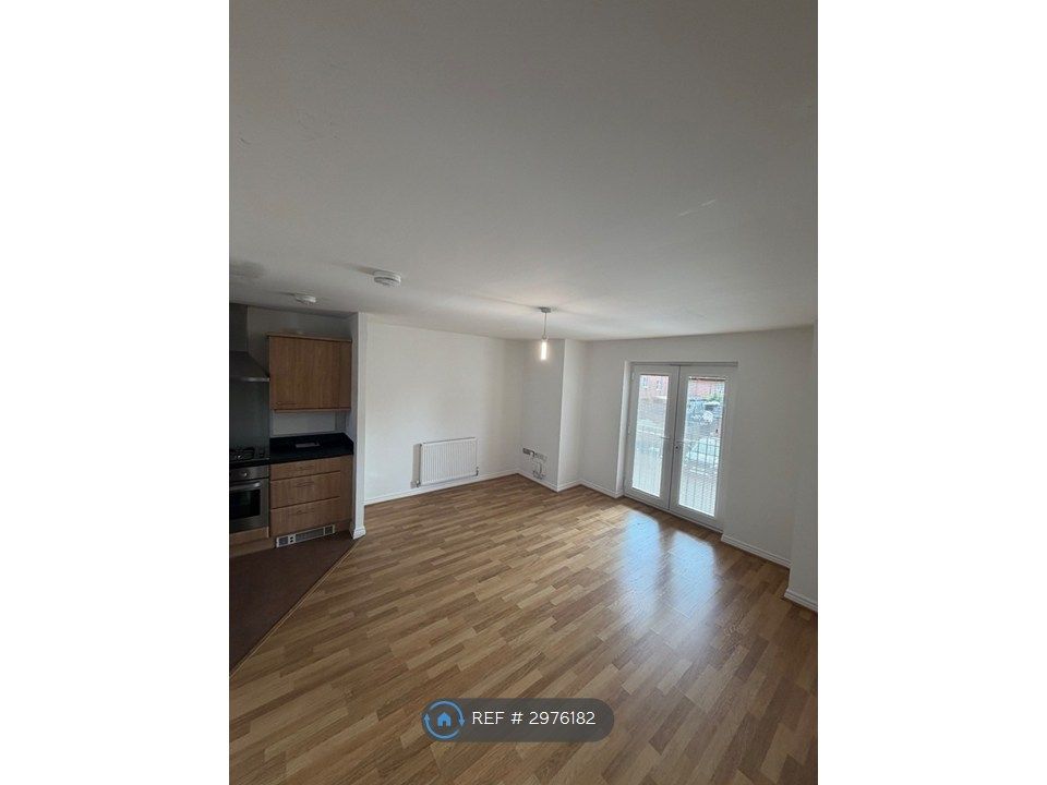 Property photo 2 of 21