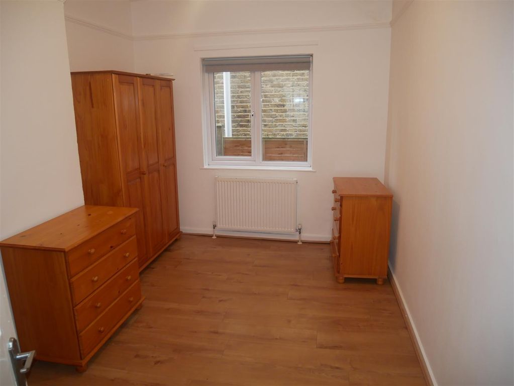 Property photo 3 of 8 P1040401.Jpg