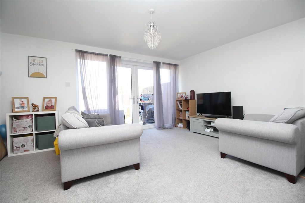 Property photo 2 of 9 Picture No. 06