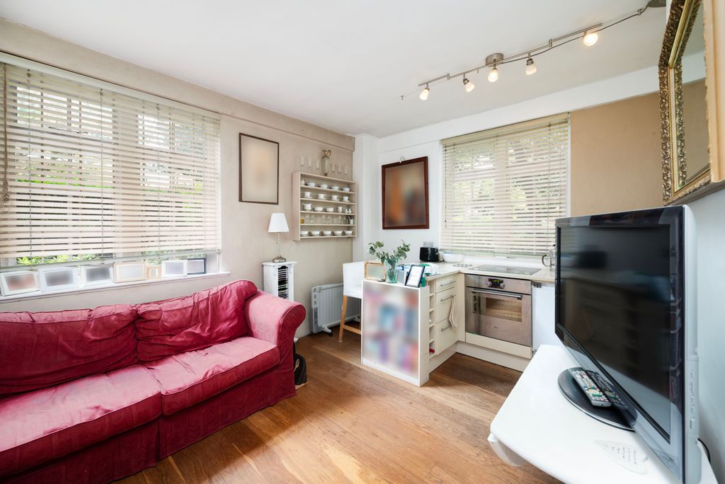 Property photo 2 of 10 Picture No. 03