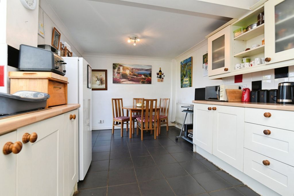 Property photo 2 of 17 Pbox-Img.Jpg