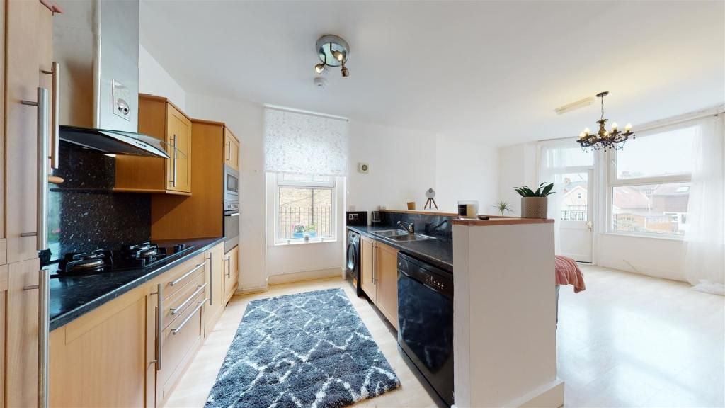 Property photo 2 of 10 1.Jpg