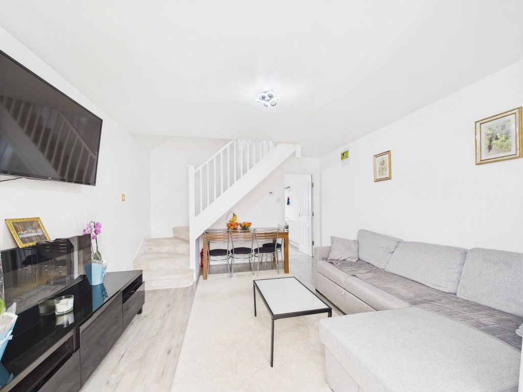 Property photo 2 of 11 Picture No. 02