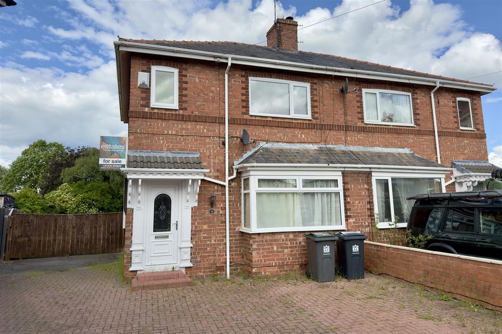 Property photo 2 of 25