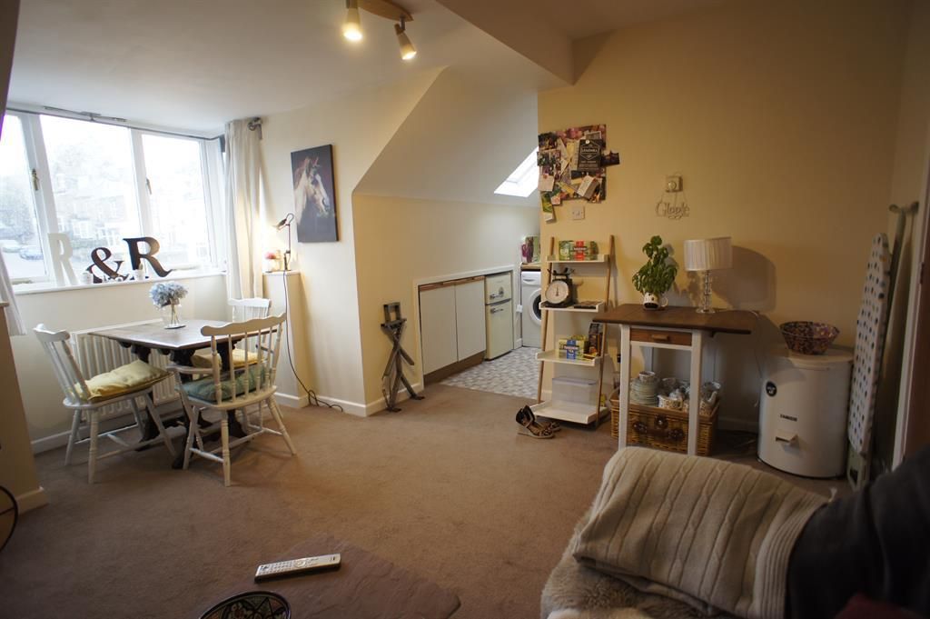 Property photo 2 of 8