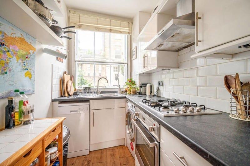 Property photo 2 of 5 Photo 3