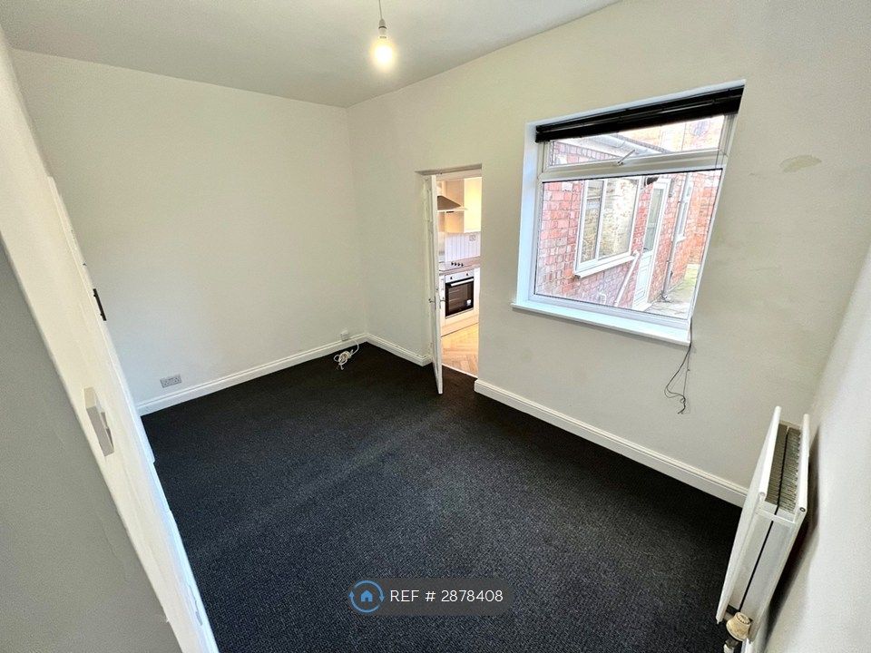 Property photo 3 of 4