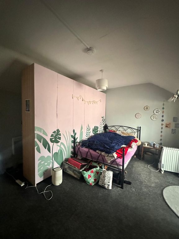 Property photo 1 of 5 Image