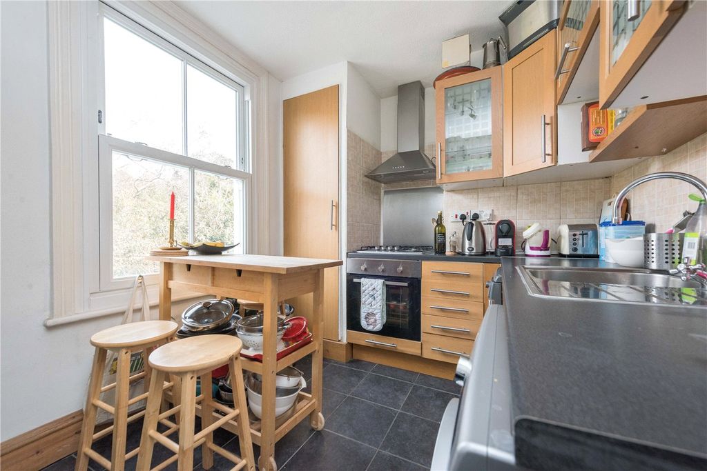 Property photo 3 of 14 Picture No. 07