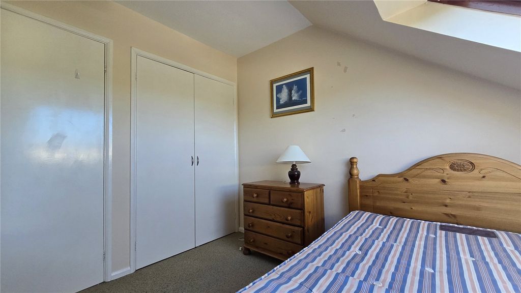 Additional image 6 of 3 bed flat for saleIsallt Lodge, Bae Trearddur, Caergybi, Isallt Lodge LL65