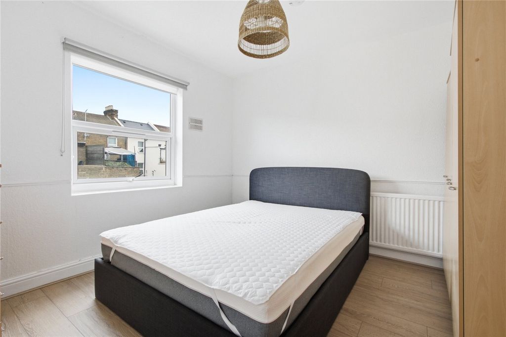 Property photo 3 of 13 Picture No. 04