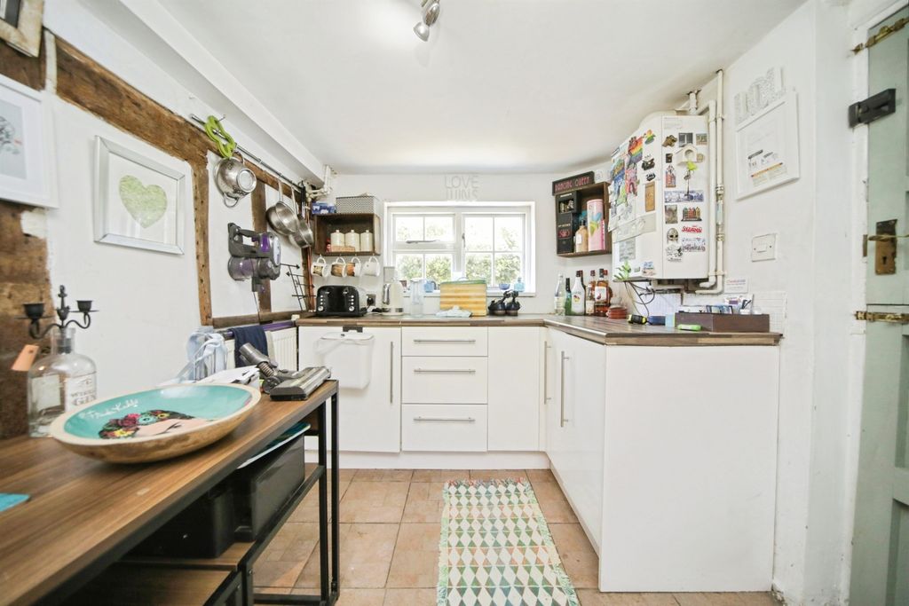 Property photo 3 of 16