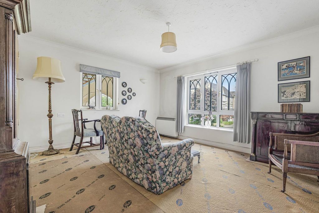 Property photo 3 of 18