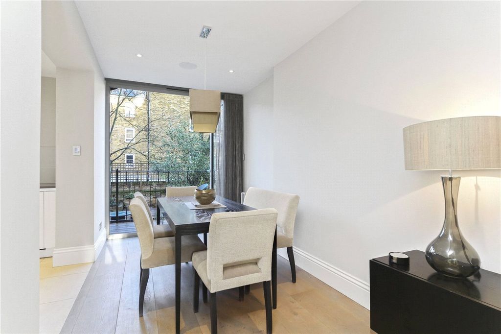 Property photo 3 of 10 Picture No. 03