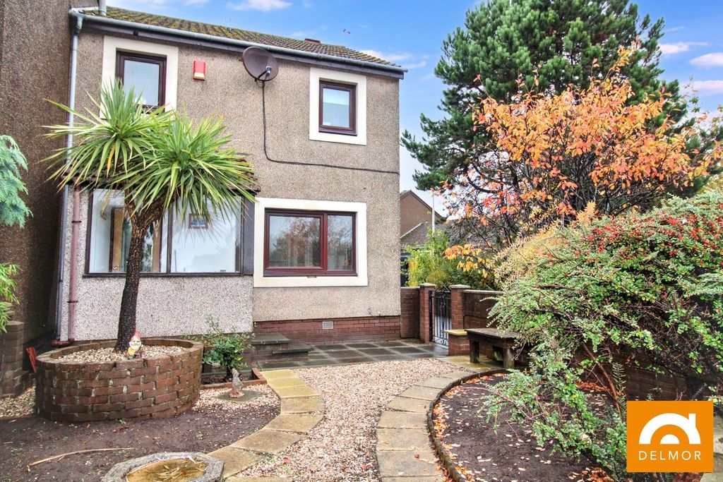 Property photo 2 of 22
