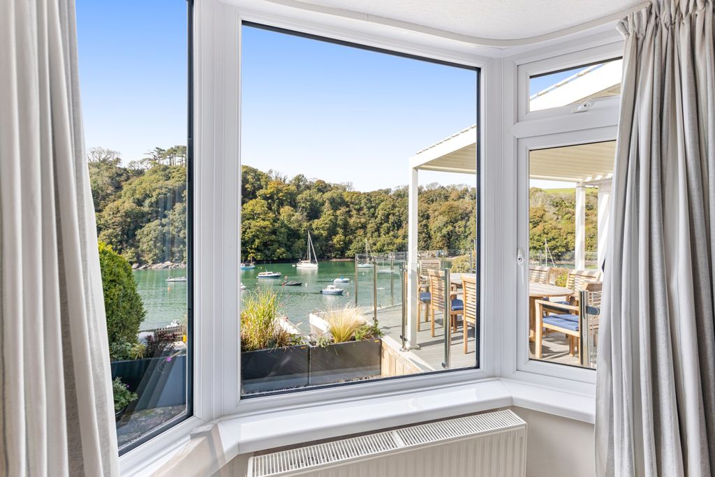 Property photo 2 of 25 A31 - 5Gomorin, Newton Ferrers - 250929