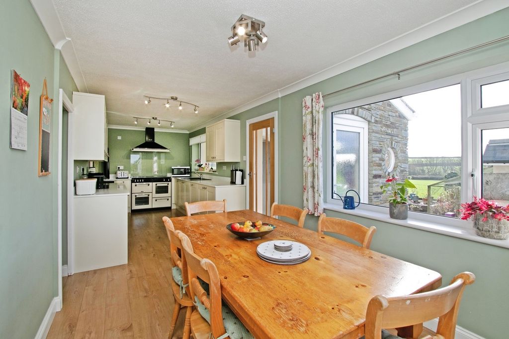 Property photo 2 of 25 Photo