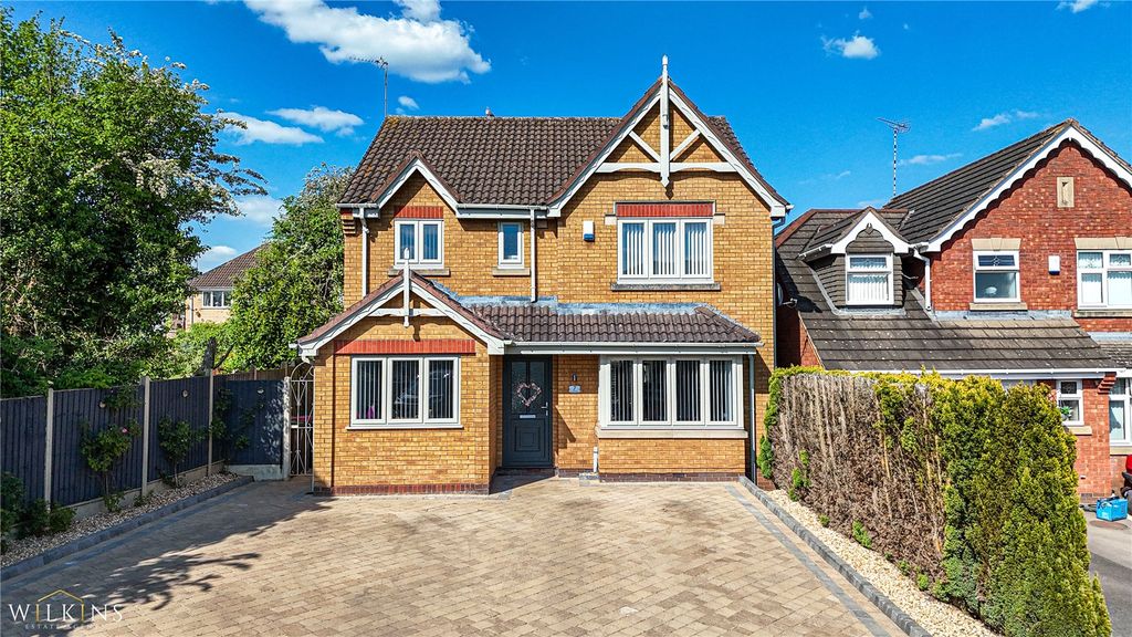 Property photo 1 of 41 Picture No. 01