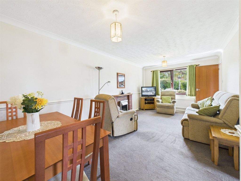Property photo 3 of 13 Picture No. 11
