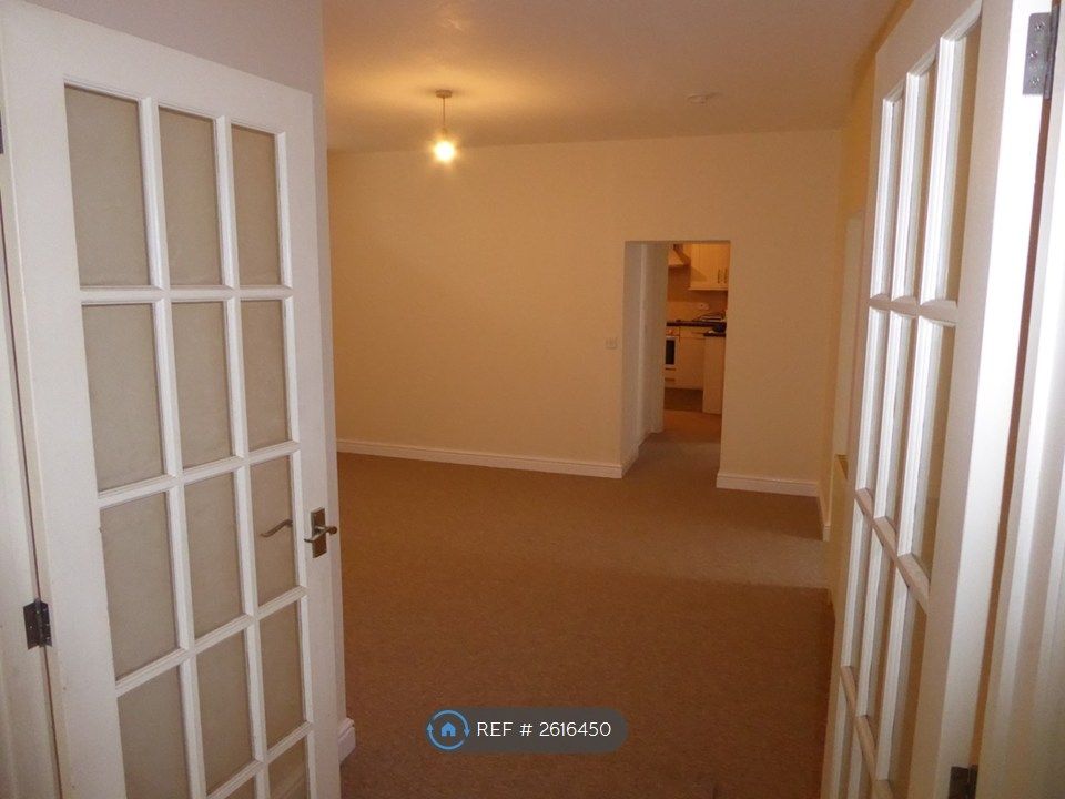Property photo 1 of 11 Front Hall Into Living Room