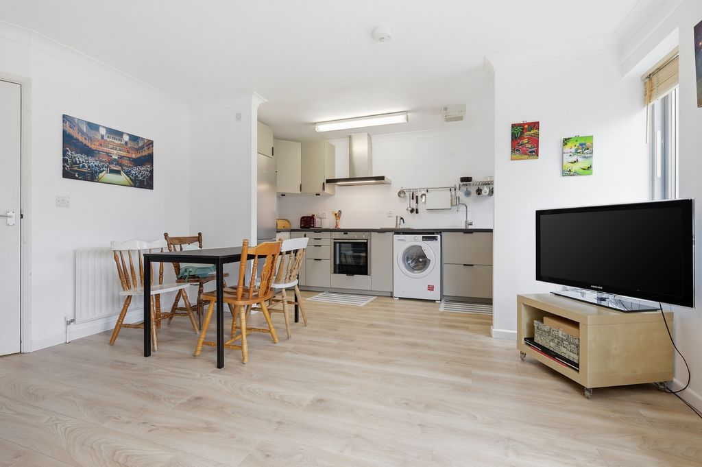 Property photo 3 of 16 Img_7176