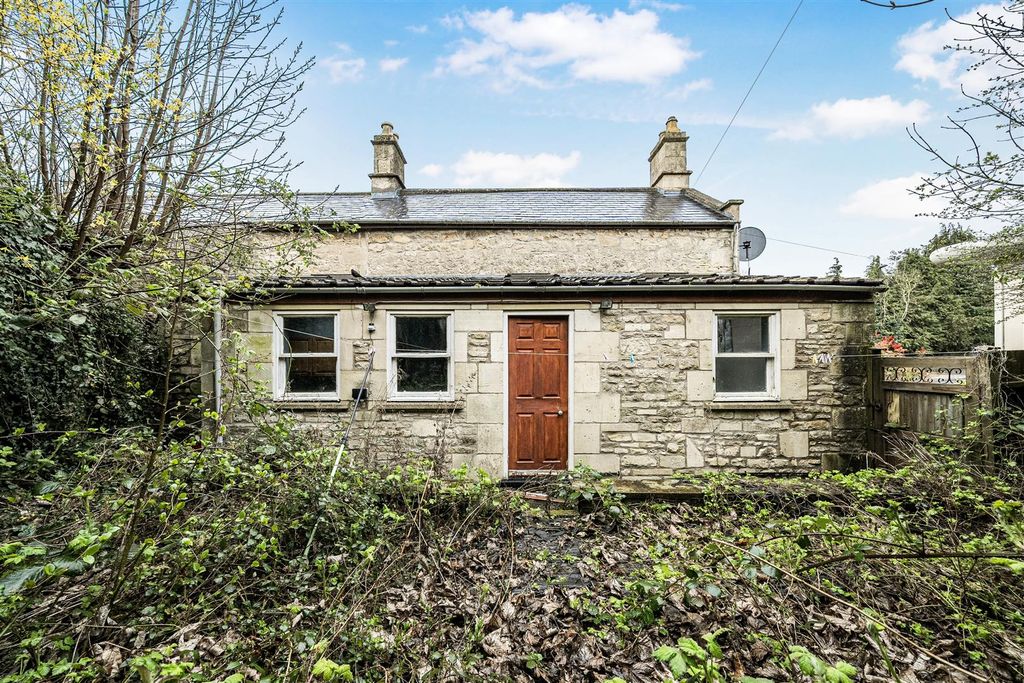 Property photo 3 of 15 1430574-17-69Cf629953c53.Jpg