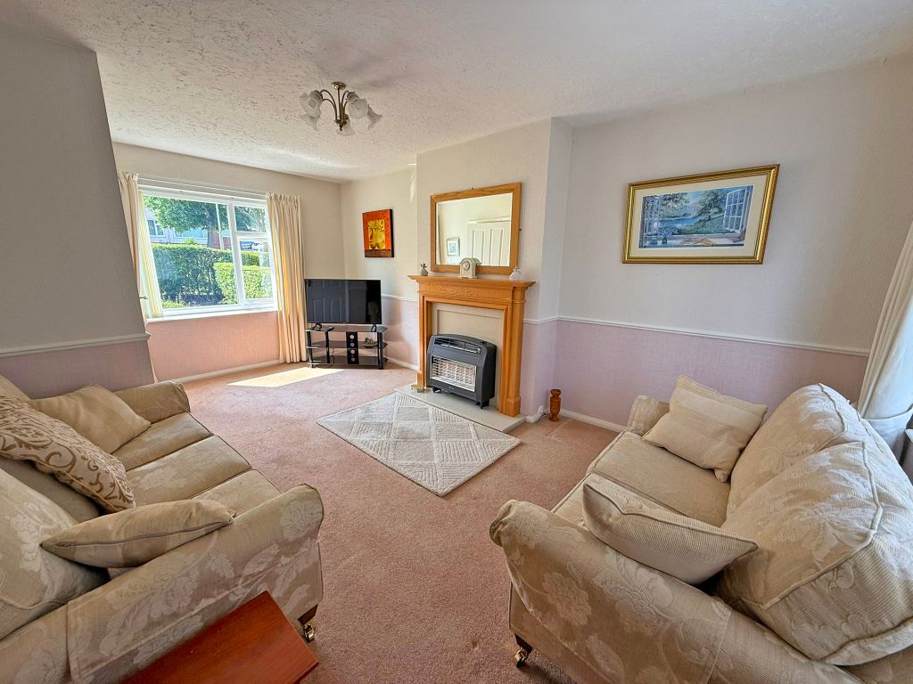 Property photo 3 of 11 Img_4273