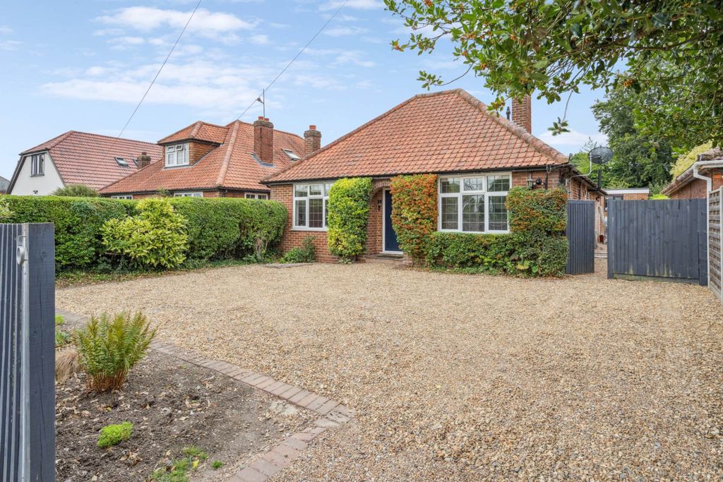 Property photo 1 of 21