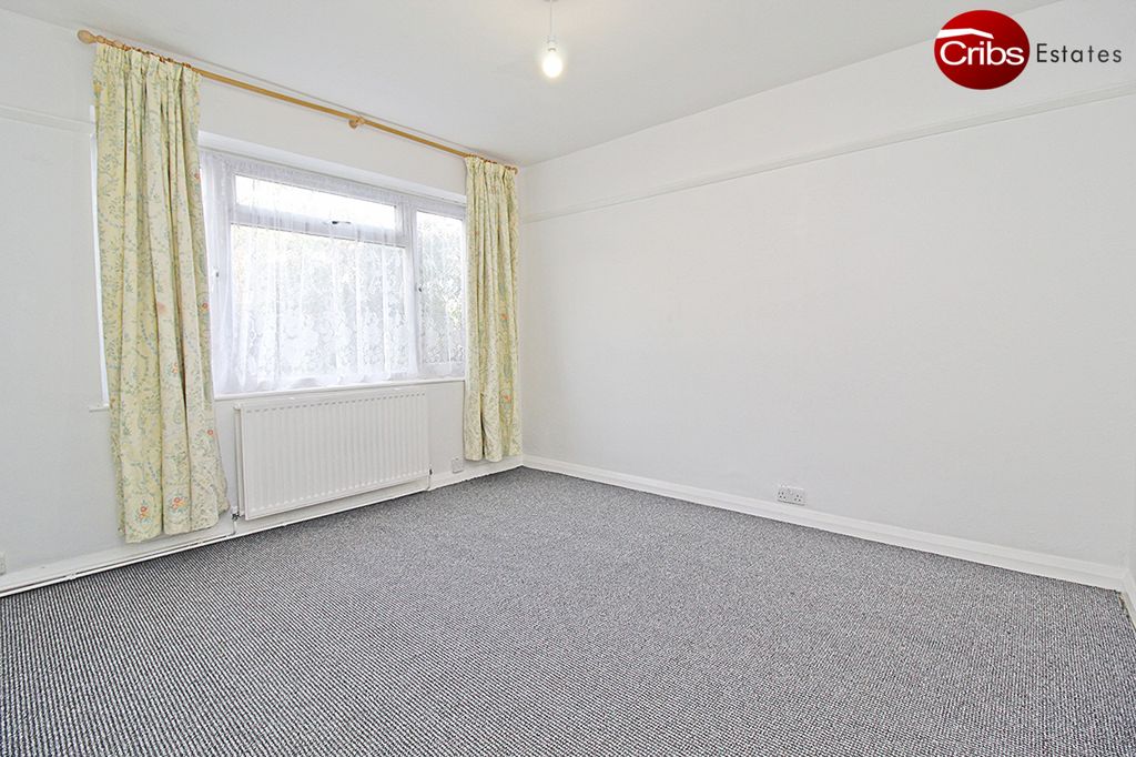 Property photo 3 of 7 Gallery